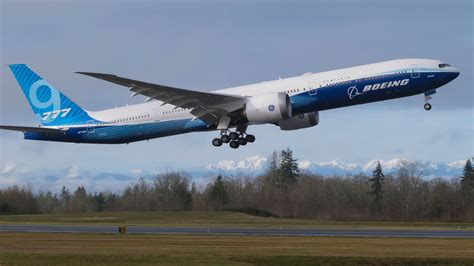 Boeing 777 Long.